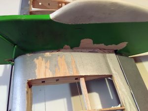 Cracked fuselage at wing root