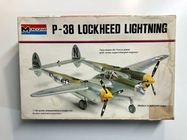 Monogram P-38 Lockheed Lightning