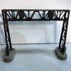 Lionel #450 Lighted Double Signal Bridge - Image 2