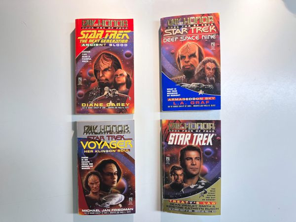 Vintage Star Trek 4 Book Bundle: Day of Honor Series, Pocket Books paperbacks 1997