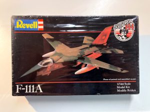 Revell F-111A Kit #1043